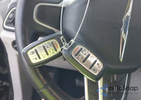 2017 Chrysler Pacifica Touring-L from USA, damaged, VIN 2C4RC1BG5HR730325